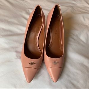 NWOB Coach Pointy Heels Size 7M Blush Pink